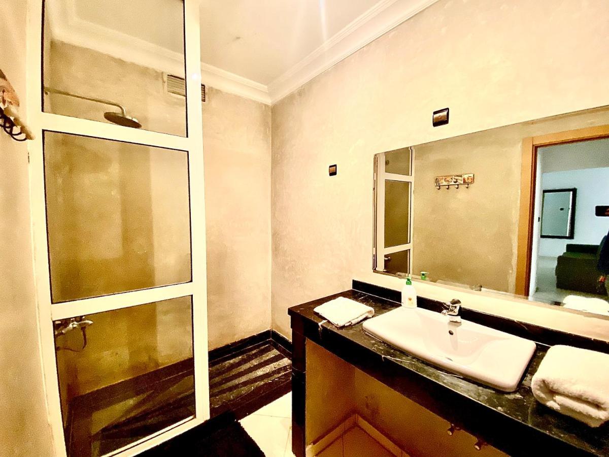 Anfa 28 - 2 Bedrooms - Well Located Apartment - Large And Pleasant Casablanca Zewnętrze zdjęcie
